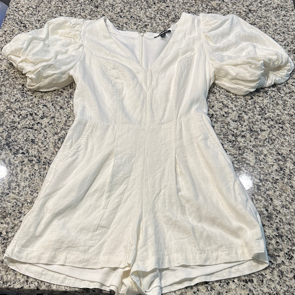 Express Ivory Puff Sleeve Romper